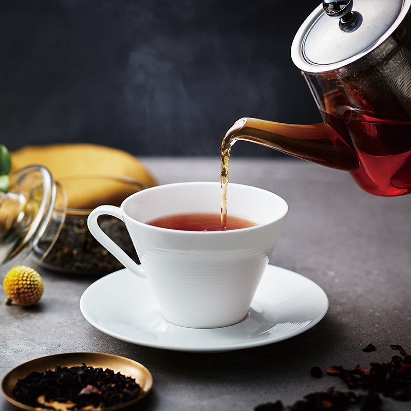 バレンタイン仕立ての<br>アイスクリームサンドワッフルと<br>スペシャルティー