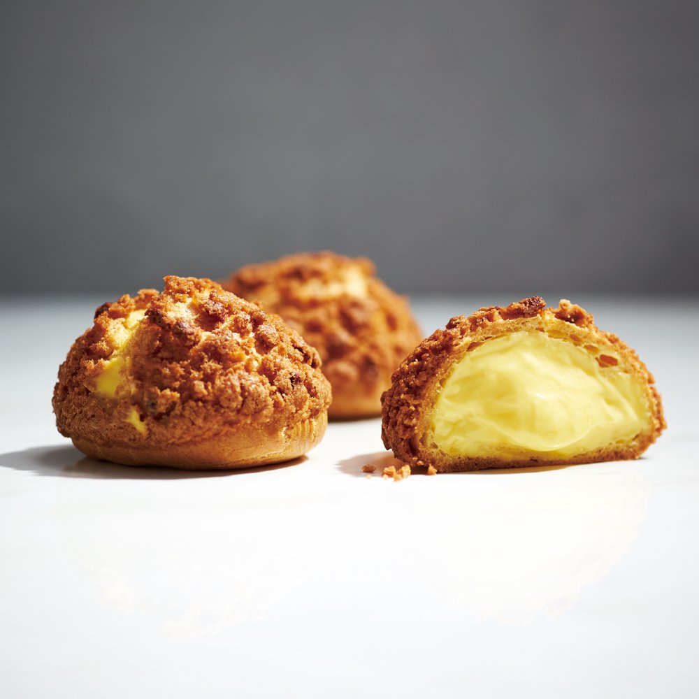 シュー ア ラ クレーム<br>（カスタード）