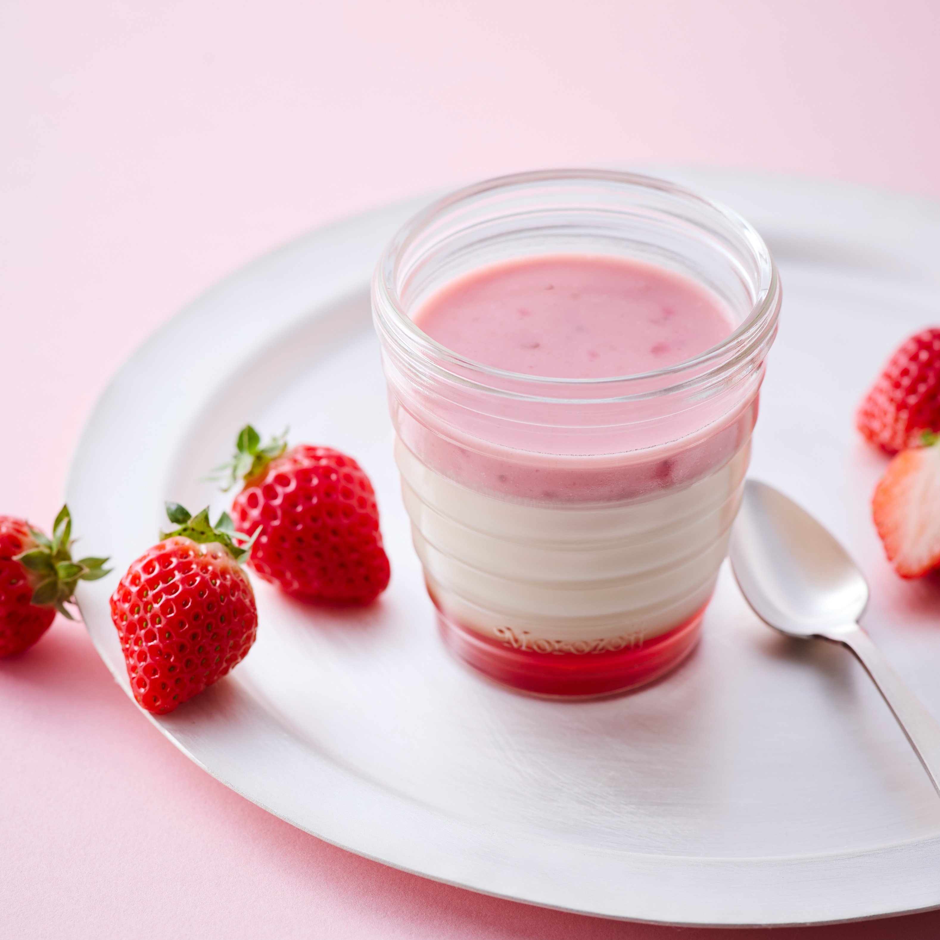 いちごとマスカルポーネのプリン:プリン・ゼリー|モロゾフ株式会社